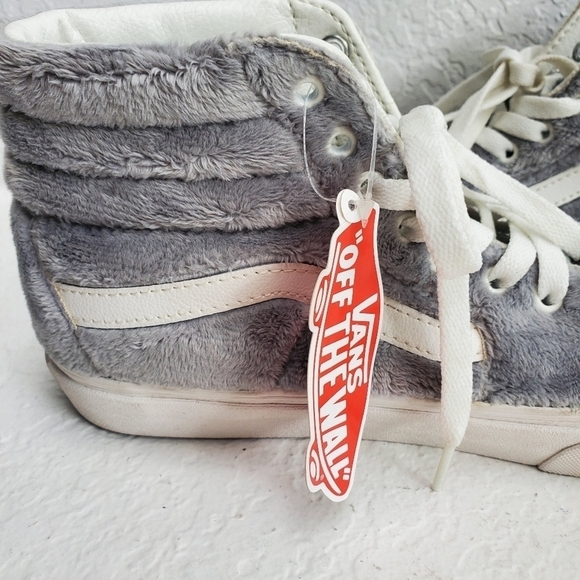 NWT Vans x Free People U Sk8-Hi Faux Fur Sneakers in Gray - Picture 10 of 12